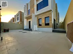 Freehold .Modern villa on a main street, no registration fees.