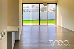Spacious I Corner Unit I Prime Location
