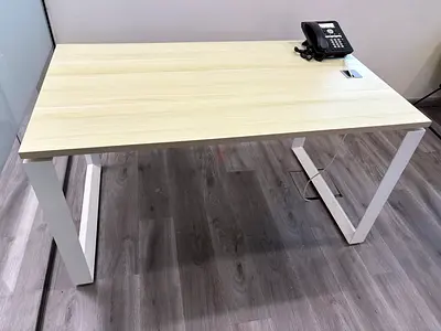 Selection of high quality, free standing office desks - very good condition