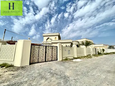 Huge Size Fully Independent Arabic Design 7BR Villa Separate Majlis Outside ready