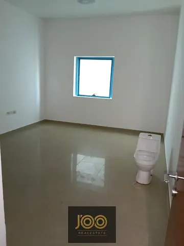 2 Bedroom Apartment for Rent in Al Nuaimiya 3 on Khalifa Street Prime Location with Free Parking