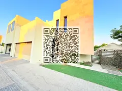 Limited Unit! 4BHK Corner Villa | Near Airport &amp; Dubai | Call Now