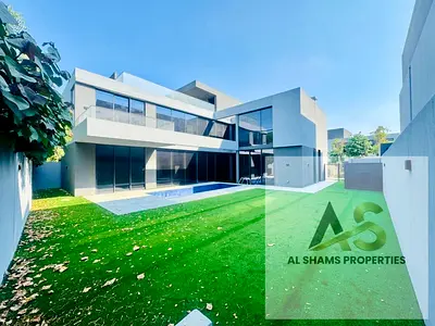 5BR Villa With Private Swimming Pool Gated Community