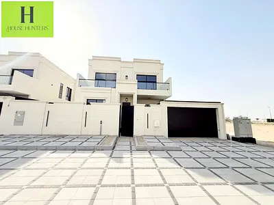 Full Luxurious 5BR Brandnew Levish Design Villa Independent Ready to Move Specious Size