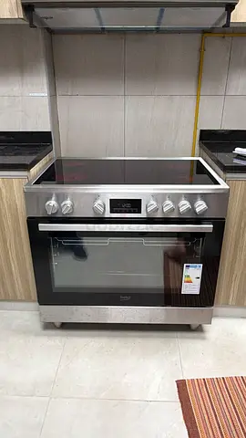 Beko Stainless Steel 90cm Electric Cooker with Ceramic Hob and Oven