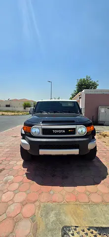 Toyota FJ Cruiser Base 2013 - GCC Specs - Excellent Condition!