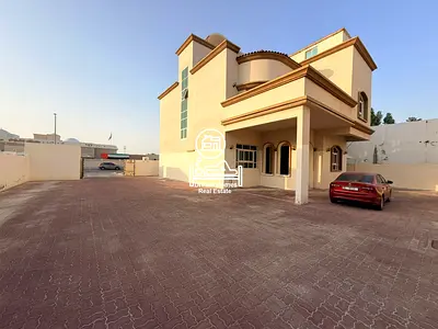 Nice & clean villa for rent in Khalifa city