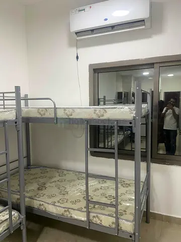 Bed Space available for monthly rent only for ladies