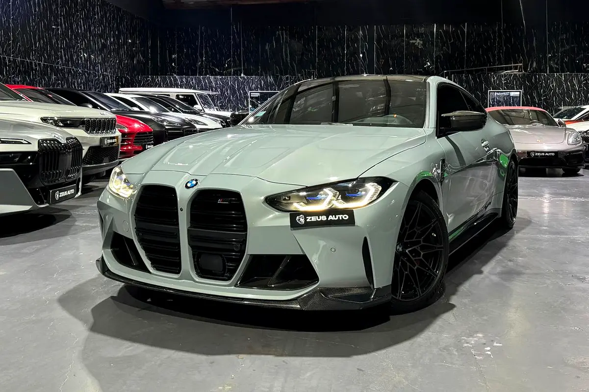 BMW M4 2021 — photo 1 of 20