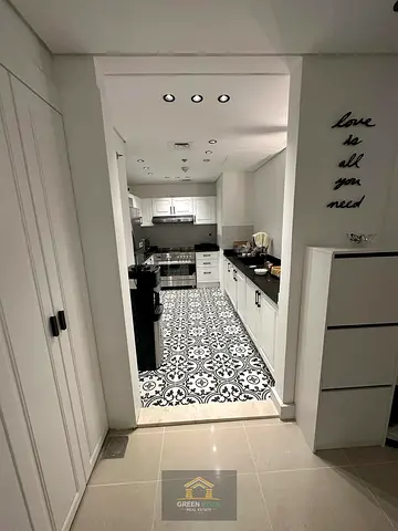 Fully Furnished 1BR (800.73sqft) 2Baths