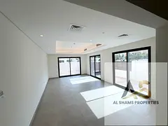 Brand New Corner 3Bed (2 Majlis + 2 Kitchen)4 payment