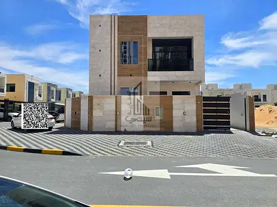 🔥 فيلا مودرن فاخرة للبيع 🔥  تملك حر لكل الجنسيات مع حق التوريث مدى الحياة! 🏡