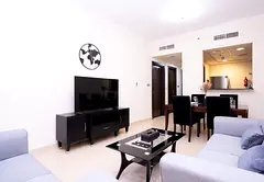 Fully furnished, chiller free, no commission — direct from landlord. Agents not welcome.