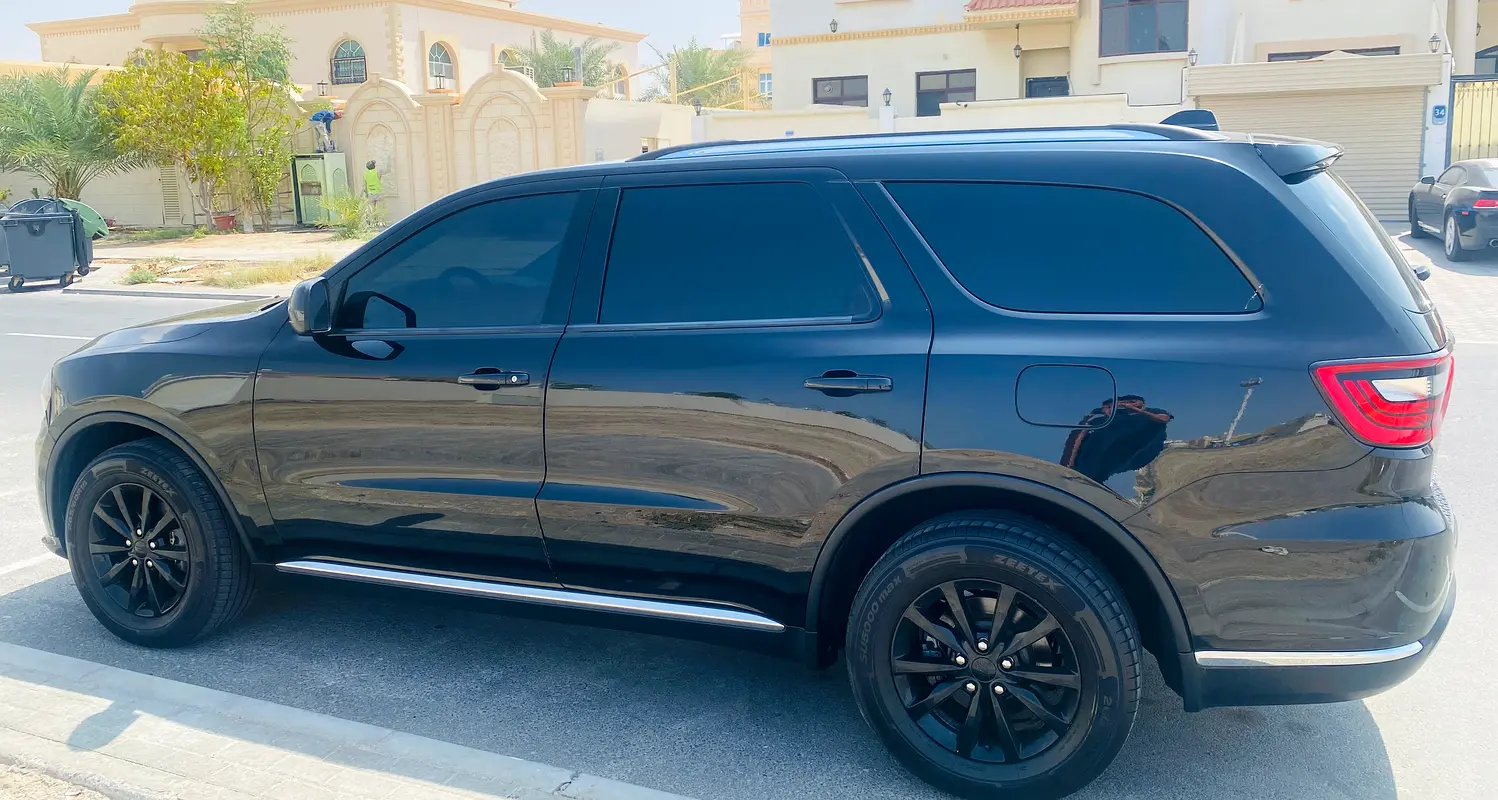 Dodge Durango 2019 — photo 1 of 10