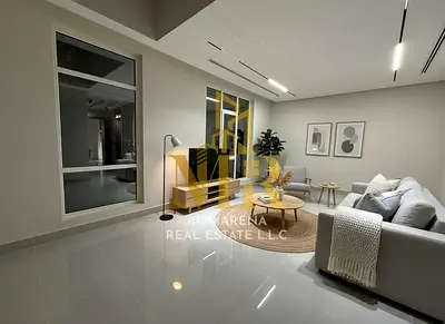 Special Cash Price, Quiet and Prime Location, Price Includes Air Conditioning Luxury Villa for Sale in Al-Aliya | 5 Master Bedrooms + 2 Living Rooms
