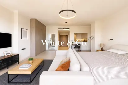Stylish Modern Studio | Prime JVT Location