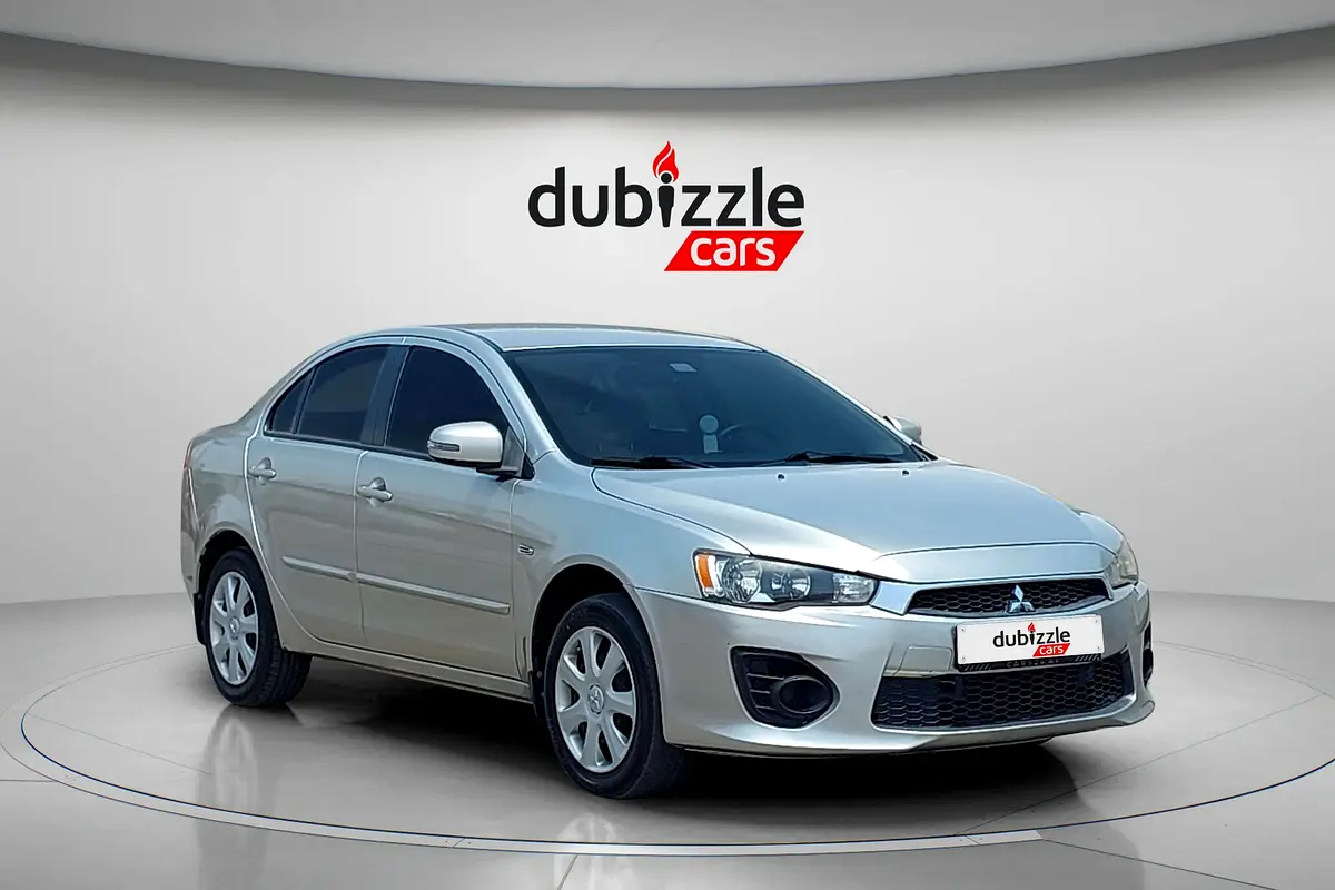 Mitsubishi Lancer 2016 — photo 1 of 14