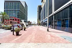 Golden Retail Opportunity | Prime Location