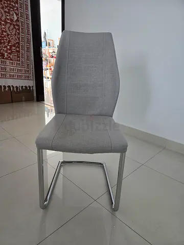 6 dinning table chairs
