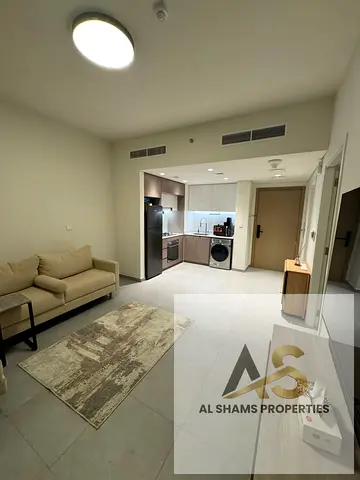 Spacious 1 bedroom | Hot Deal | Prim location