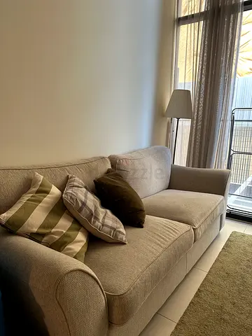 Light grey 3-seater sofa in excellent condition