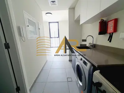 Luxurious studio available with cheap rent.