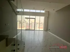 Spacious | Single Row | Well Maintained Villa
