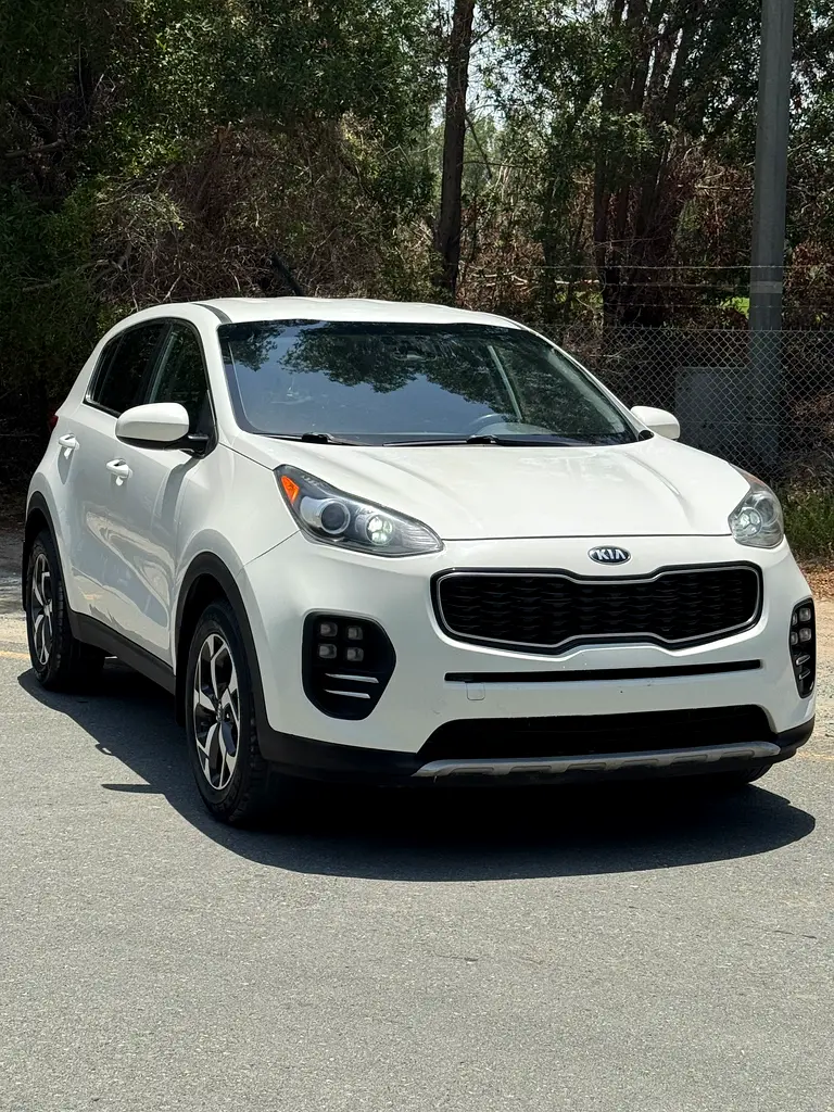 Kia Sportage 2020 — photo 1 of 16
