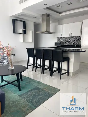 2 BEDROOM LUXURY APPARMENT || PARITAL GOLF COURSE VIEW || MID FLOOR