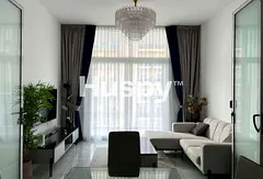 Furnished | Convertible Hall | Steps to Metro