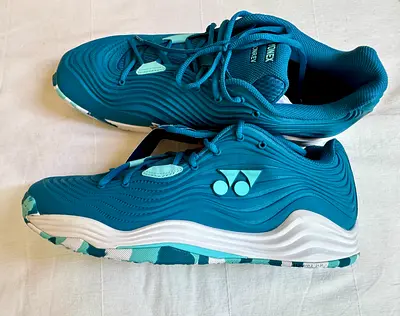 YONEX FUSION REV 5 - Tennis Shoes - Size US 13, EU 47