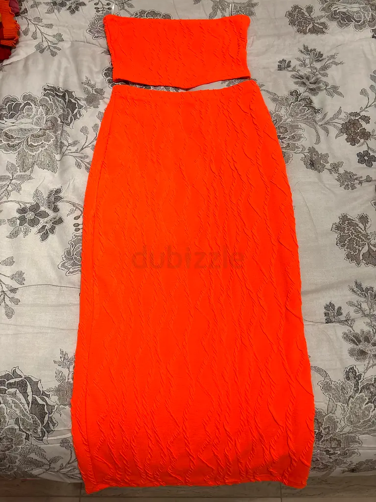 Skirt and top set | dubizzle Dubai Skirt and top set | dubizzle Dubai