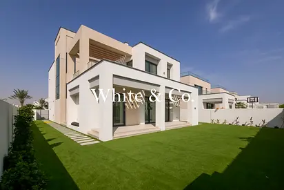 Landscaped | Corner | Green Belt Backing