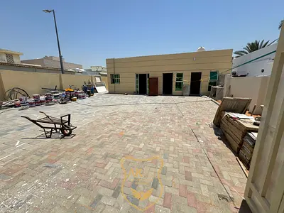 Large Family Villa | Open Front Space | Easy Main Road Access