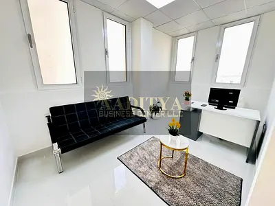 Brand new office with Bank account assistance |Free Amenities