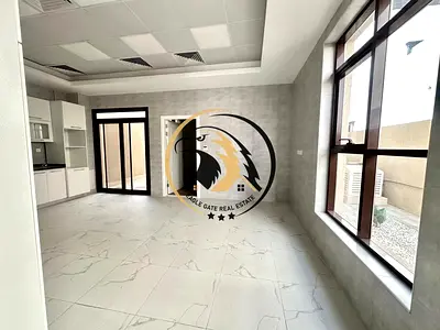 SPACIOUS 5BHK VILLA LOCATED ON EASY EXIT WITH ALL MASTER BEDROOMS 150K