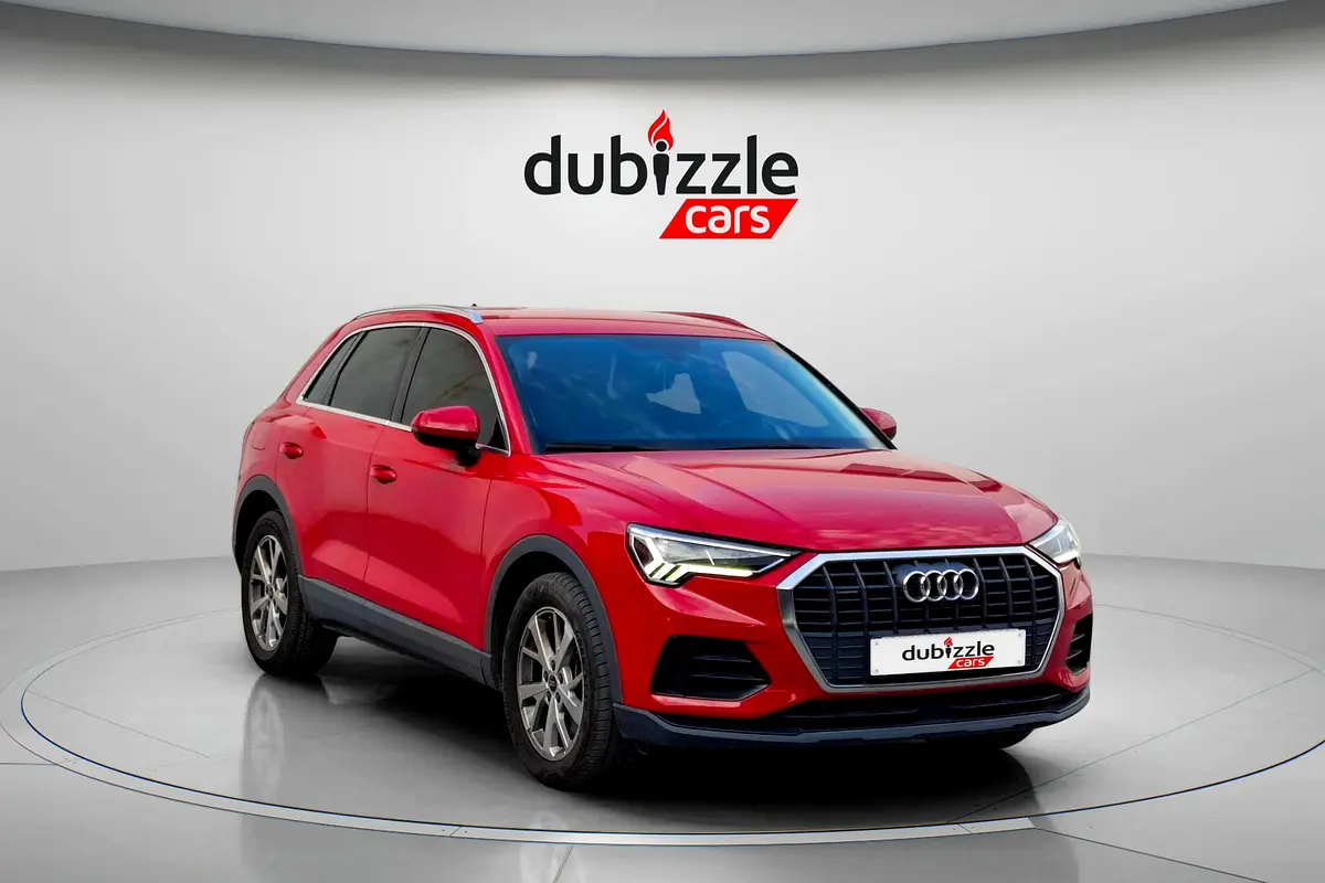 Audi Q3 2023 — photo 1 of 14