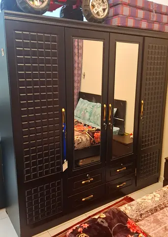 4 Door Cupboard with Hangers Shelves and Drawers
