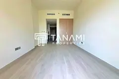 Brand New | Bright Studio | Main Boulevard View