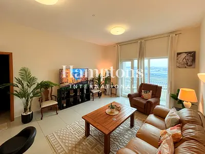 Exclusive |Furnished |Vacant |Metro |12 Cheques