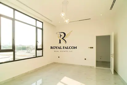 UNFURNISHED SPACIOUS| READY TO MOVE| PRIVATE POOL