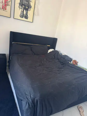 Noah Bed – Headboard + Frame (200x160) – Full Fabric