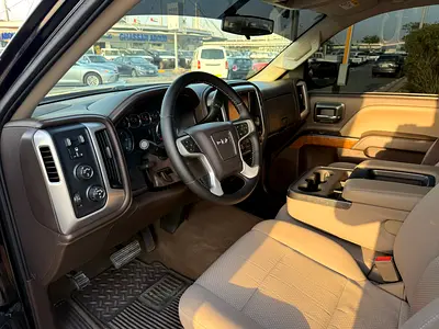 2018 GMC SIERRA 照片 9