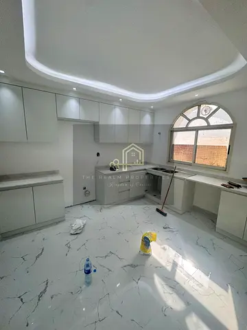 **RENOVATED** 4BR SINGLE STOREY PRIVATE VILLA IN RASHIDIYA