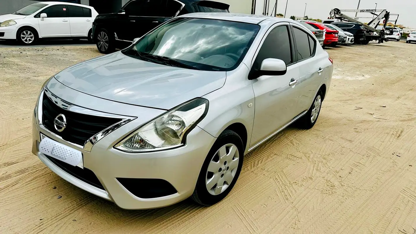Nissan Sunny 2023 — photo 1 of 12