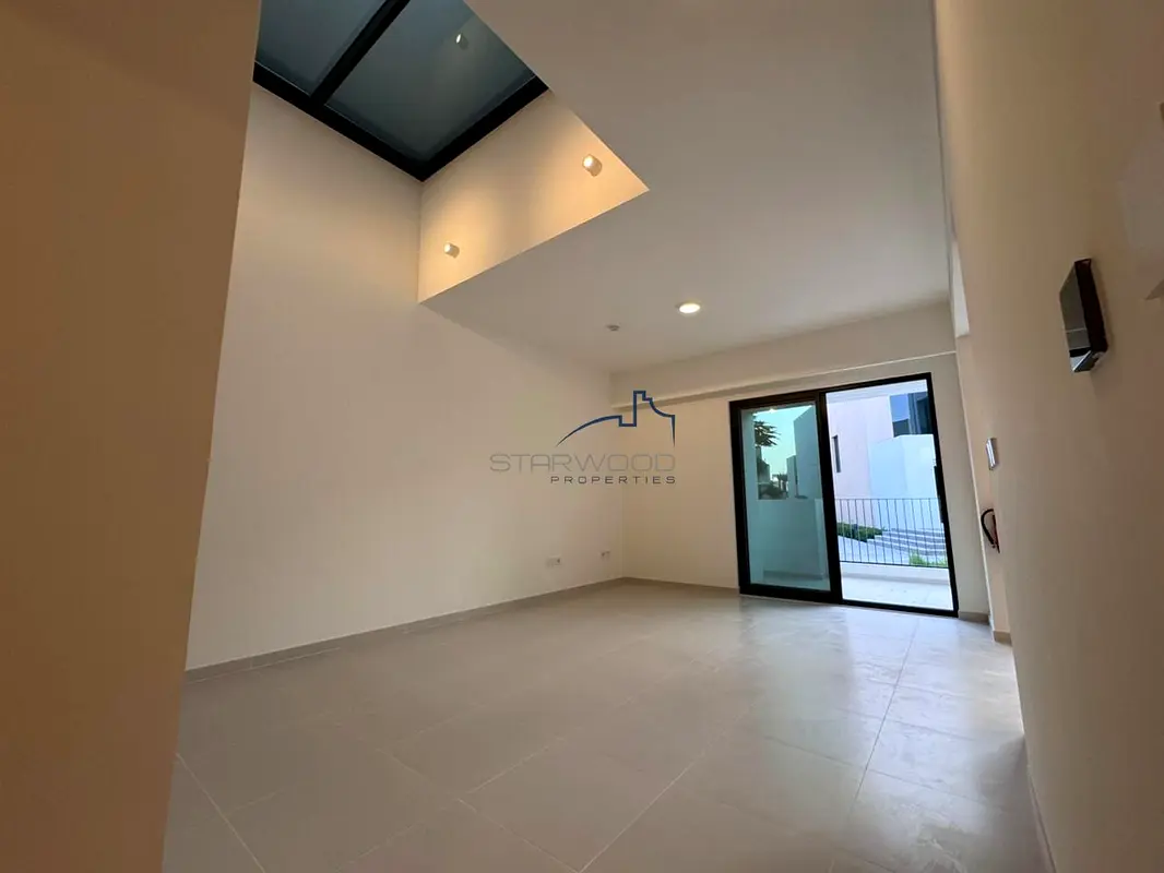 Next to Gym, Pool & Park | Skylight | Brand New