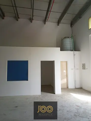 2100 قدم الجرف الصناعية 1 عجمان كهرباء 25 كيلوات 110 ألف موقع مميز جاهز لجميع الأنشطة