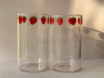 Nana glass Set of 4 Tall Strawberry-Print Drinking Glasses