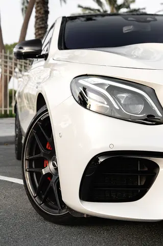 2018 Mercedes-BENZ E-CLASS 缩略图 3