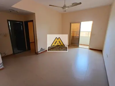 | موقع حيوي | قريب من جميع الخدمات | مساحة كبيرة|